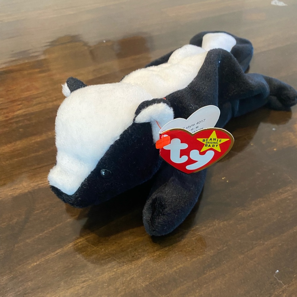 Rare Ty Beanie baby: Stinky